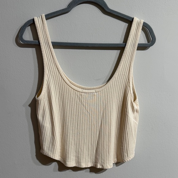 Beyond Yoga Women Medium Wide Knit Ribbed Well Traveled Tank‎ Cream - Picture 4 of 11
